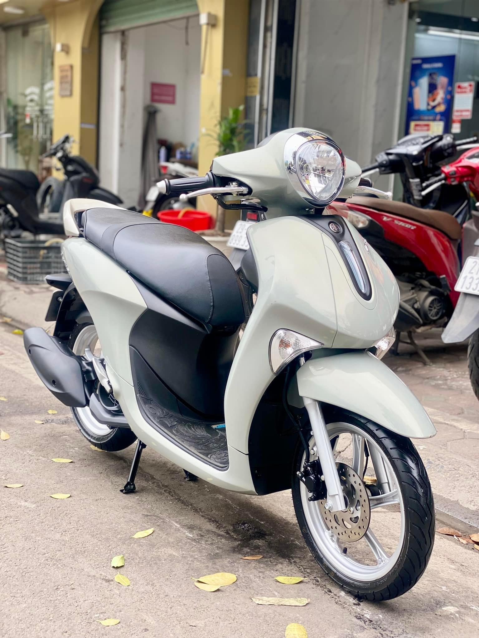 mua xe máy Yamaha Janus