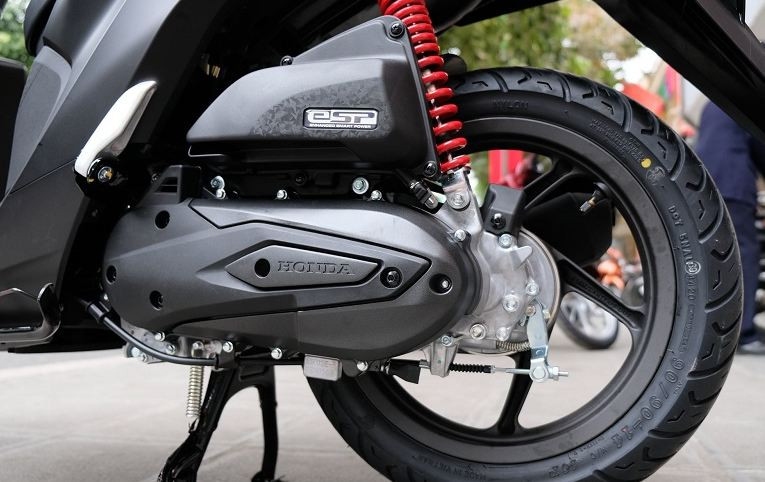 nu-nen-mua-janus-hay-vision