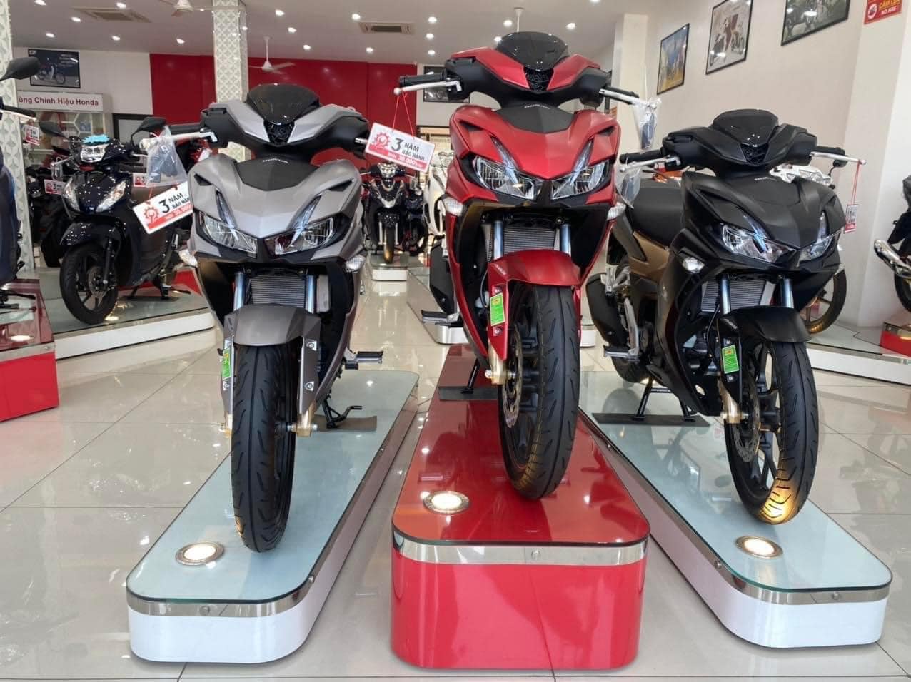 cac-phien-ban-xe-exciter-155-moi-nhat