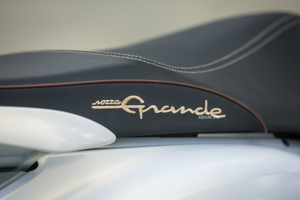 yamaha-grande-dac-biet-mau-trang 