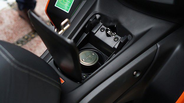 yamaha-nvx-the-he-II