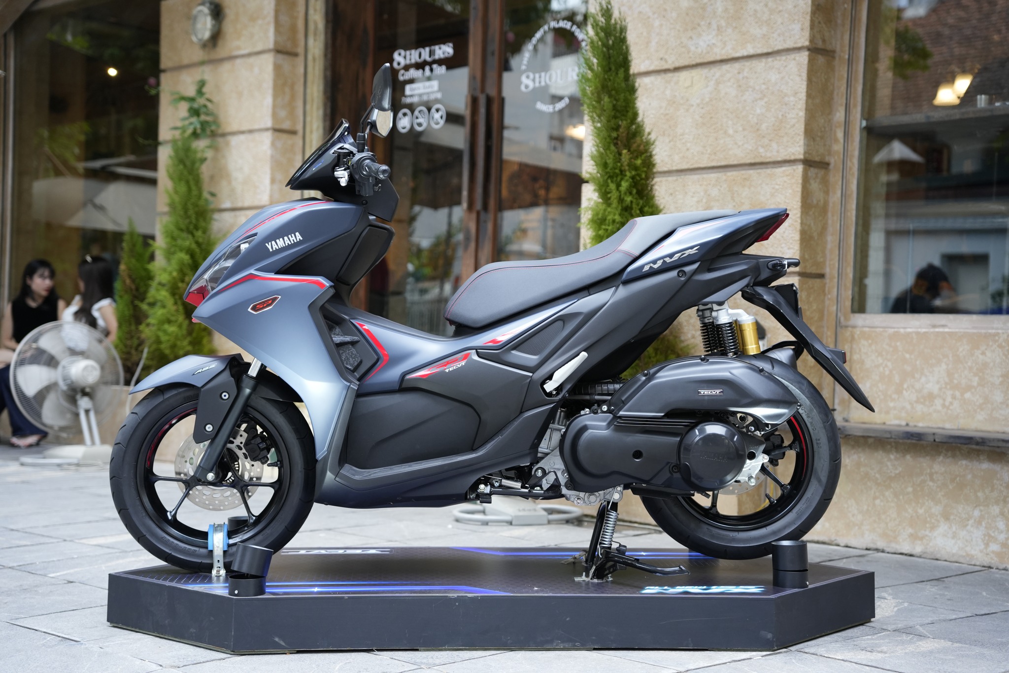 Yamaha NVX V3 2025 với thiết kế thể thao mạnh mẽ